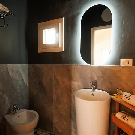 Grotta Sancta Suite&spa Готель типу 
