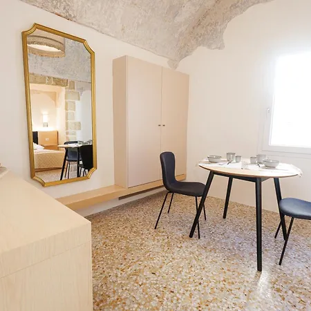 Grotta Sancta Suite&spa Готель типу 