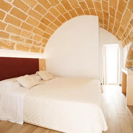 Grotta Sancta Suite&spa Готель типу 
